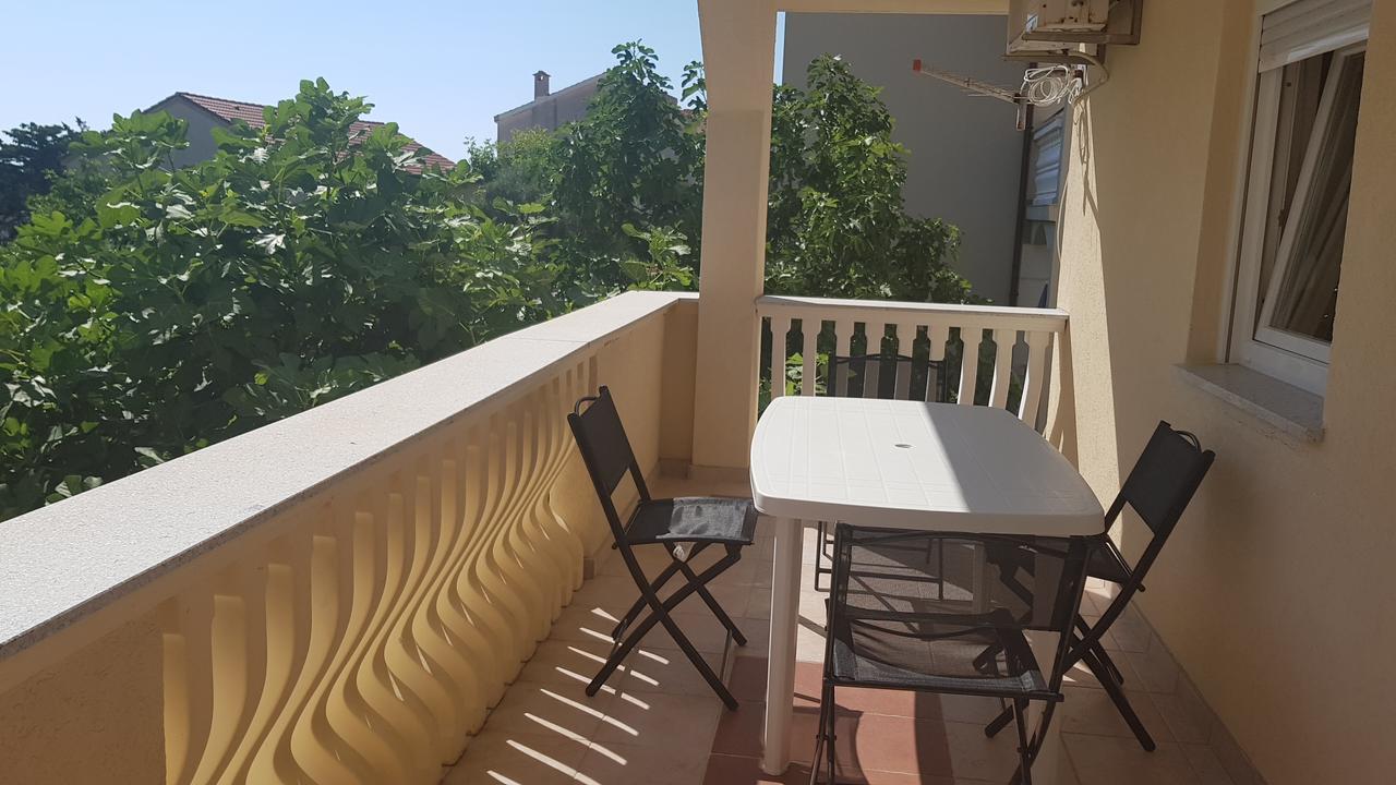 Apartments Mislav نوفاليا المظهر الخارجي الصورة