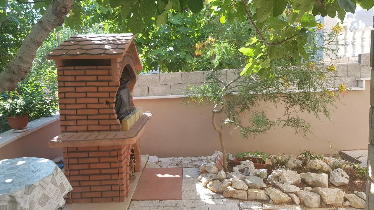 Apartments Mislav نوفاليا المظهر الخارجي الصورة