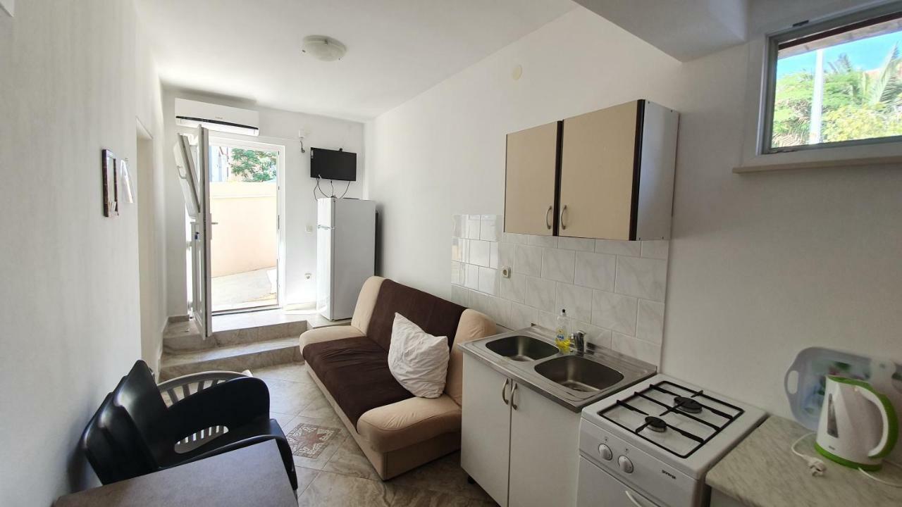 Apartments Mislav نوفاليا المظهر الخارجي الصورة