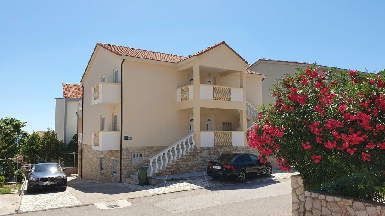 Apartments Mislav نوفاليا المظهر الخارجي الصورة