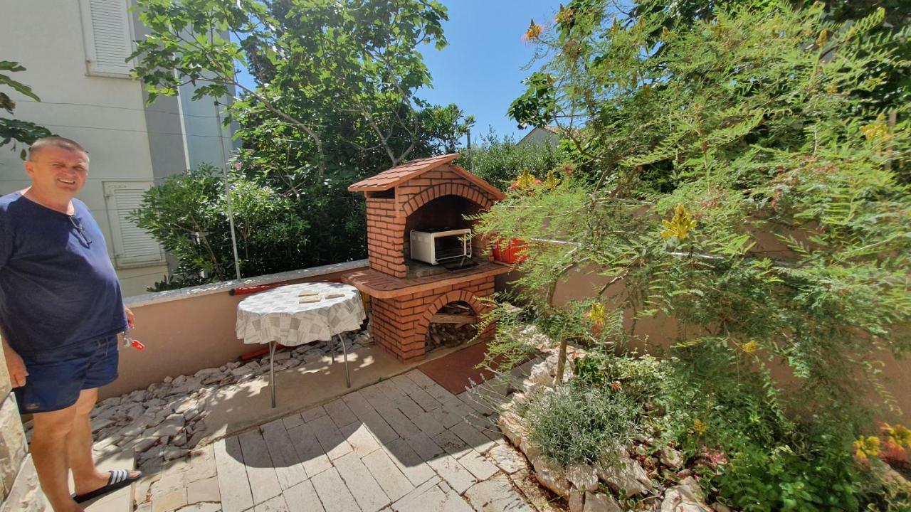 Apartments Mislav نوفاليا المظهر الخارجي الصورة